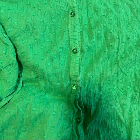 Denim&Co Green Textured Button-Front Shirt - Picture 5 of 9